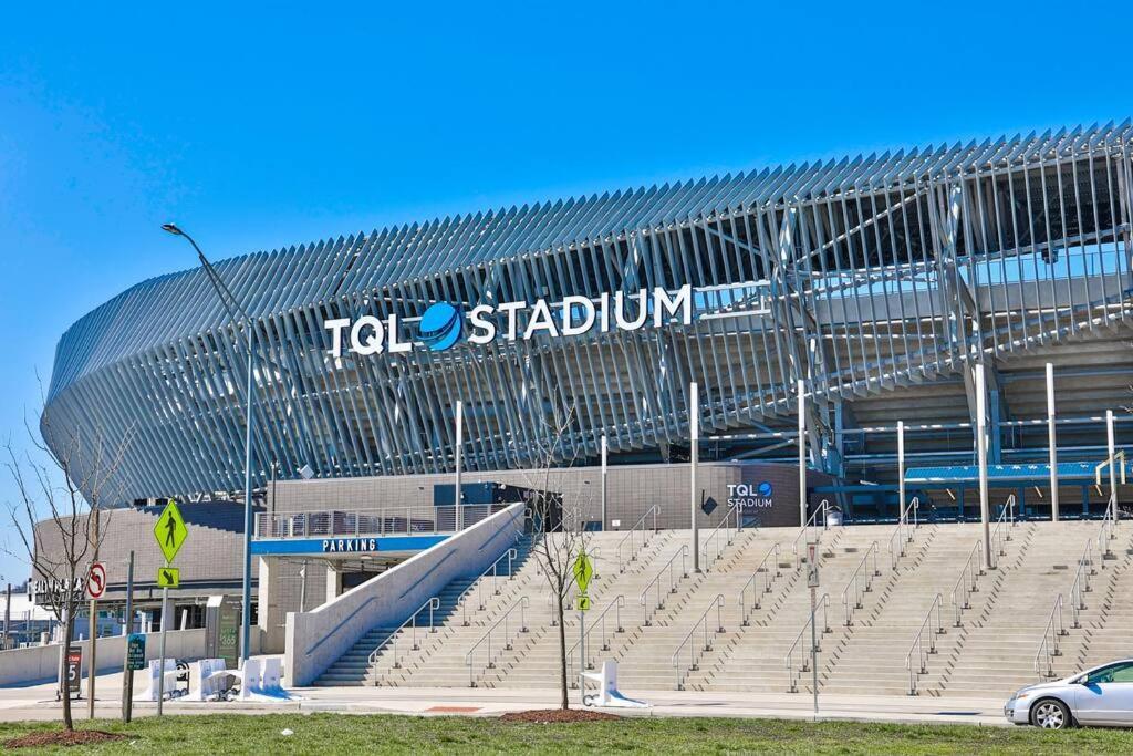**New Radiant Stay In The Thrust Of Otr* W/Parking Cincinnati Exteriér fotografie